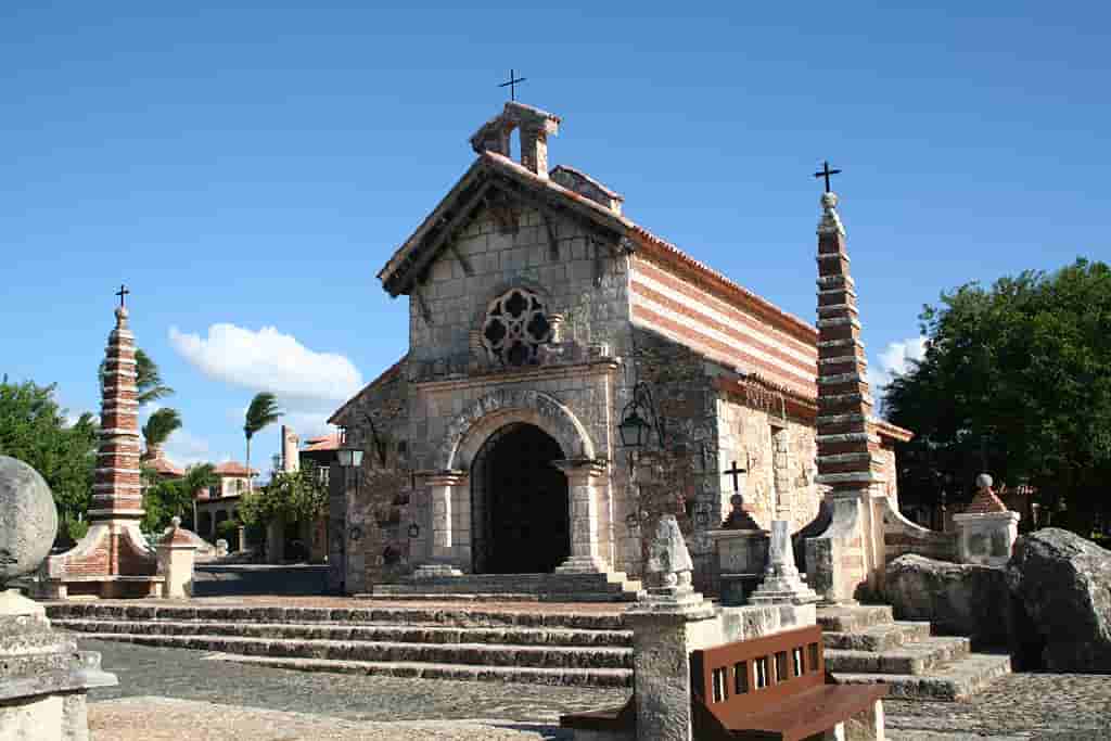 Altos de Chavon